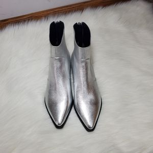 Sigerson Morrision Silver Metallic Booties